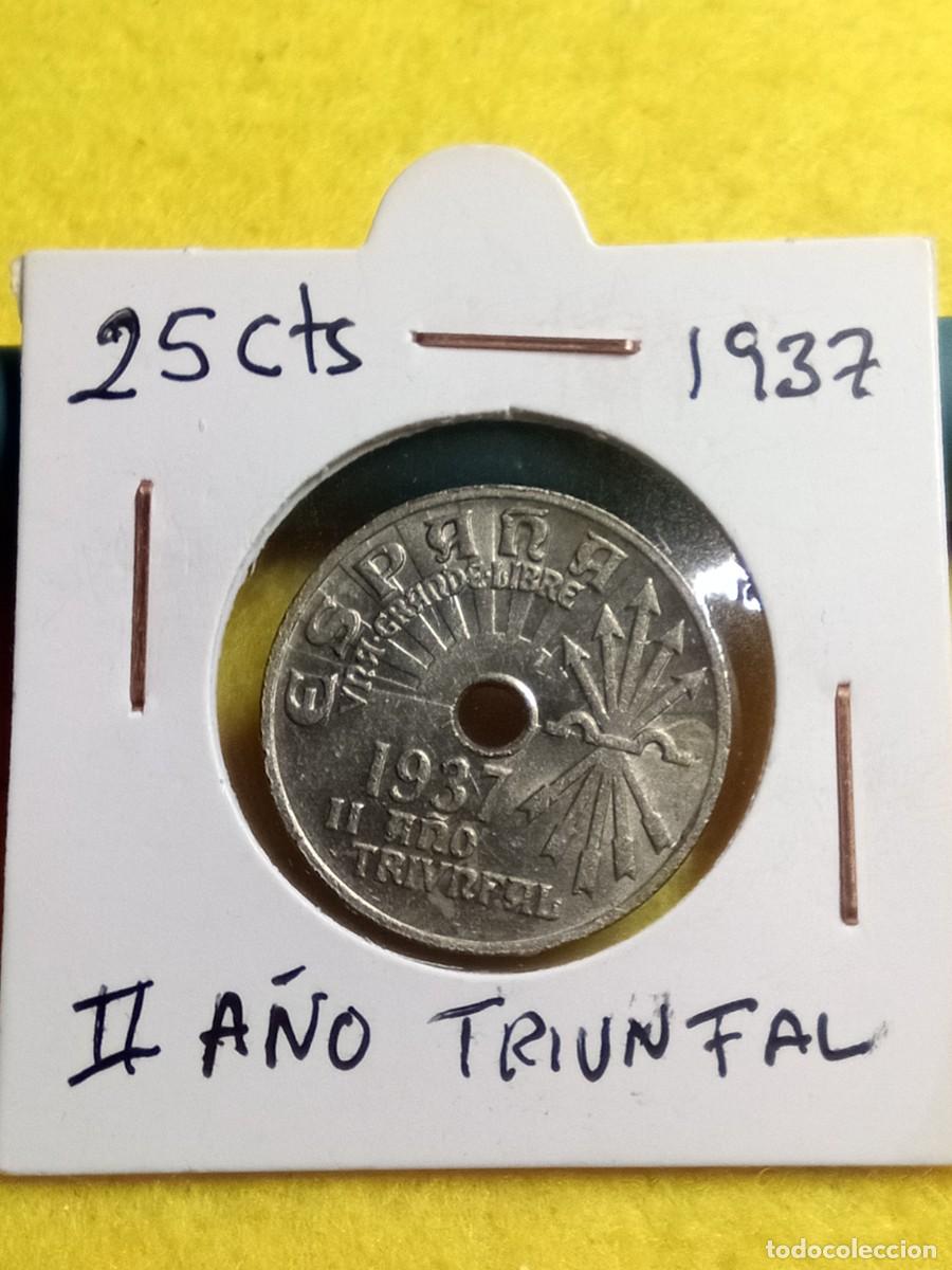 Monedas Franco: Monedas espa&ntilde;olas o extranjera la de las fotograf&iacute;as