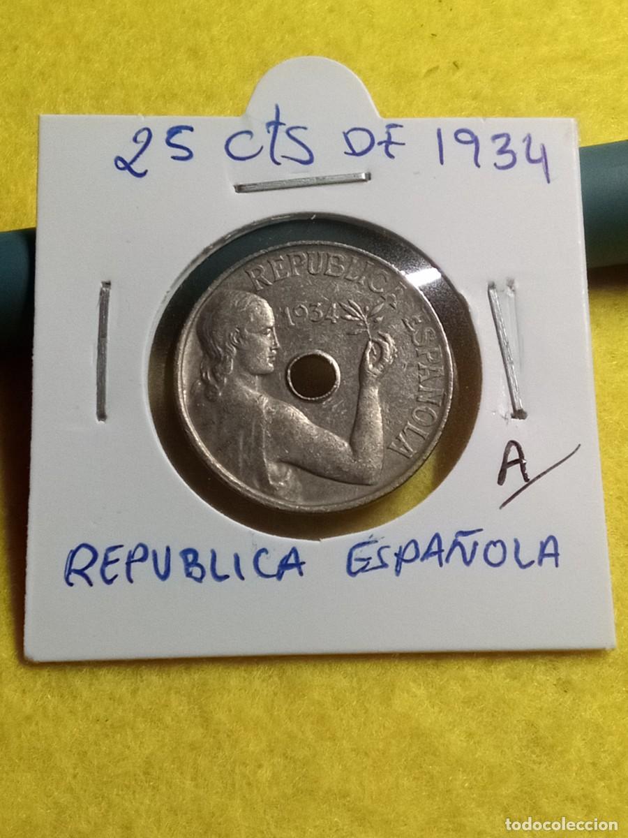 Monedas Franco: Monedas espa&ntilde;olas o extranjera la de las fotograf&iacute;as