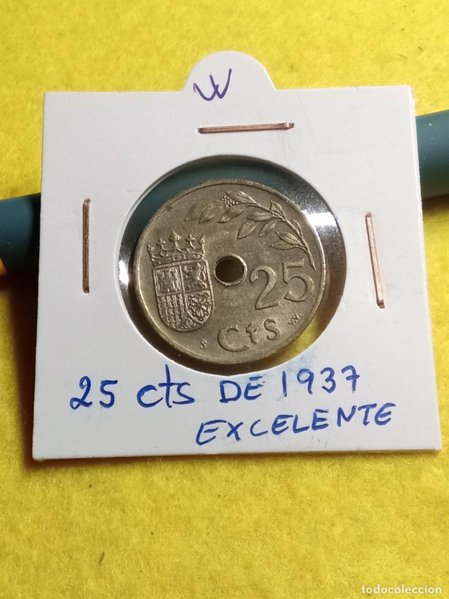 Monedas Franco: Monedas espa&ntilde;olas o extranjera la de las fotograf&iacute;as
