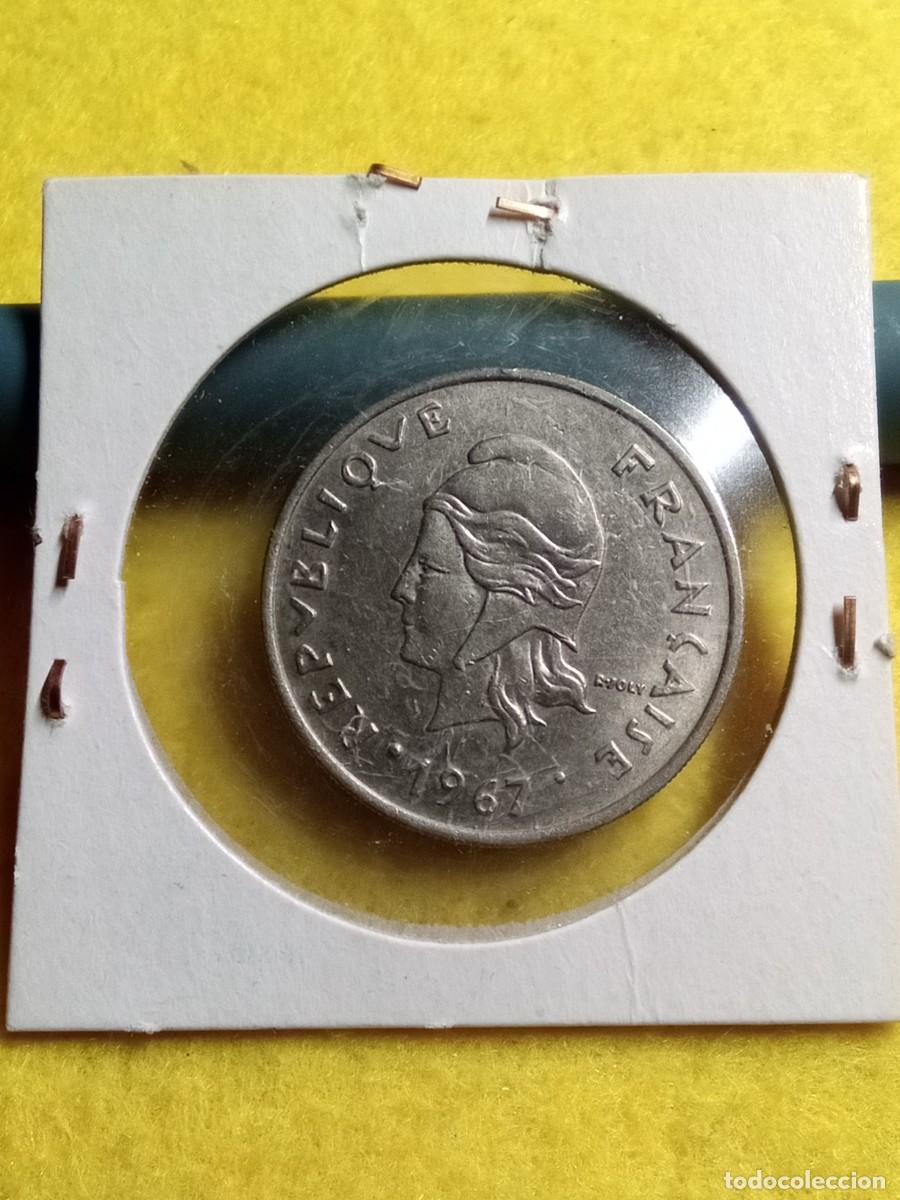 Monedas Franco: Monedas espa&ntilde;olas o extranjera la de las fotograf&iacute;as