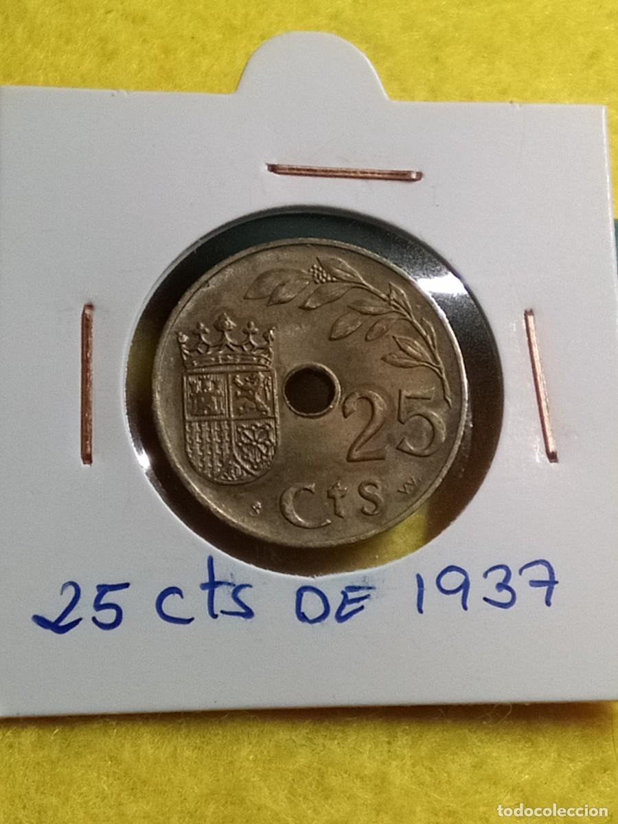 Monedas Franco: Monedas espa&ntilde;olas o extranjera la de las fotograf&iacute;as