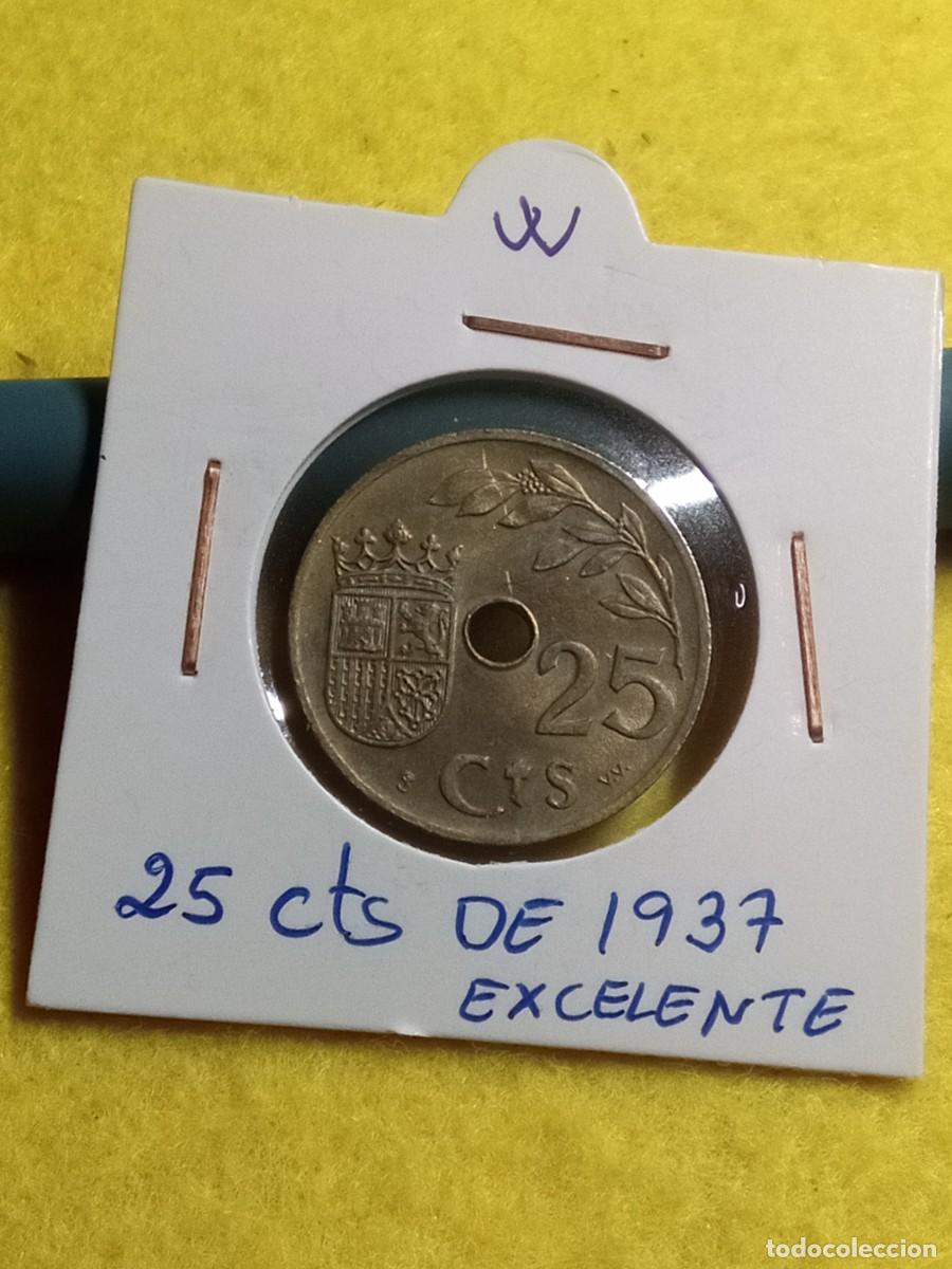 Monedas Franco: Monedas espa&ntilde;olas o extranjera la de las fotograf&iacute;as