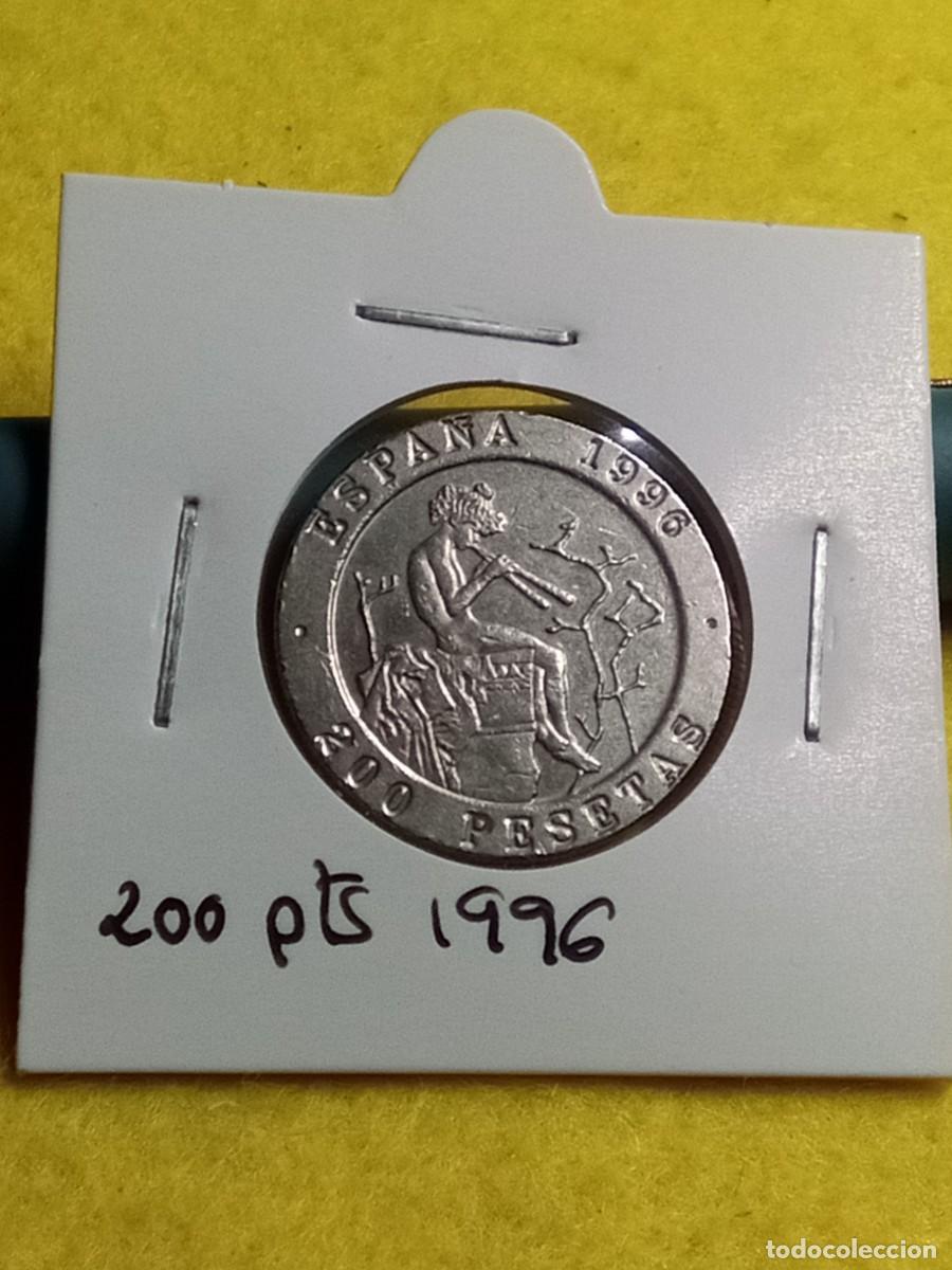 Monedas Franco: Monedas espa&ntilde;olas o extranjera la de las fotograf&iacute;as