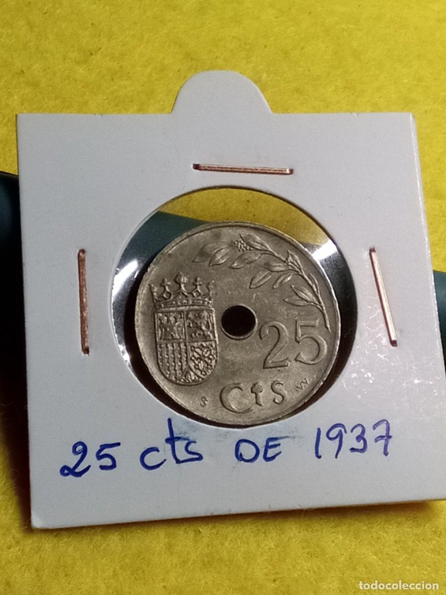 Monedas Franco: Monedas espa&ntilde;olas o extranjera la de las fotograf&iacute;as