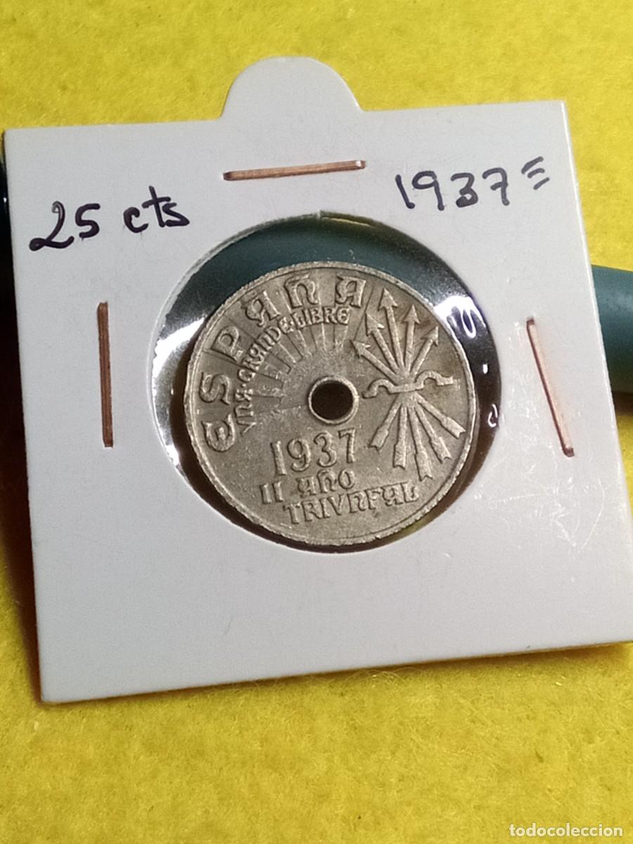 Monedas Franco: Monedas espa&ntilde;olas o extranjera la de las fotograf&iacute;as