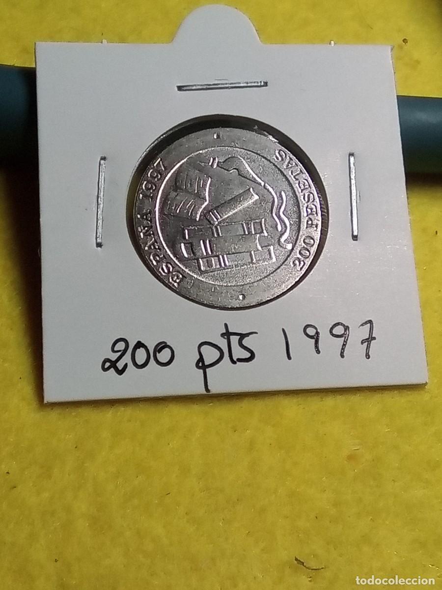 Monedas Franco: Monedas espa&ntilde;olas o extranjera la de las fotograf&iacute;as