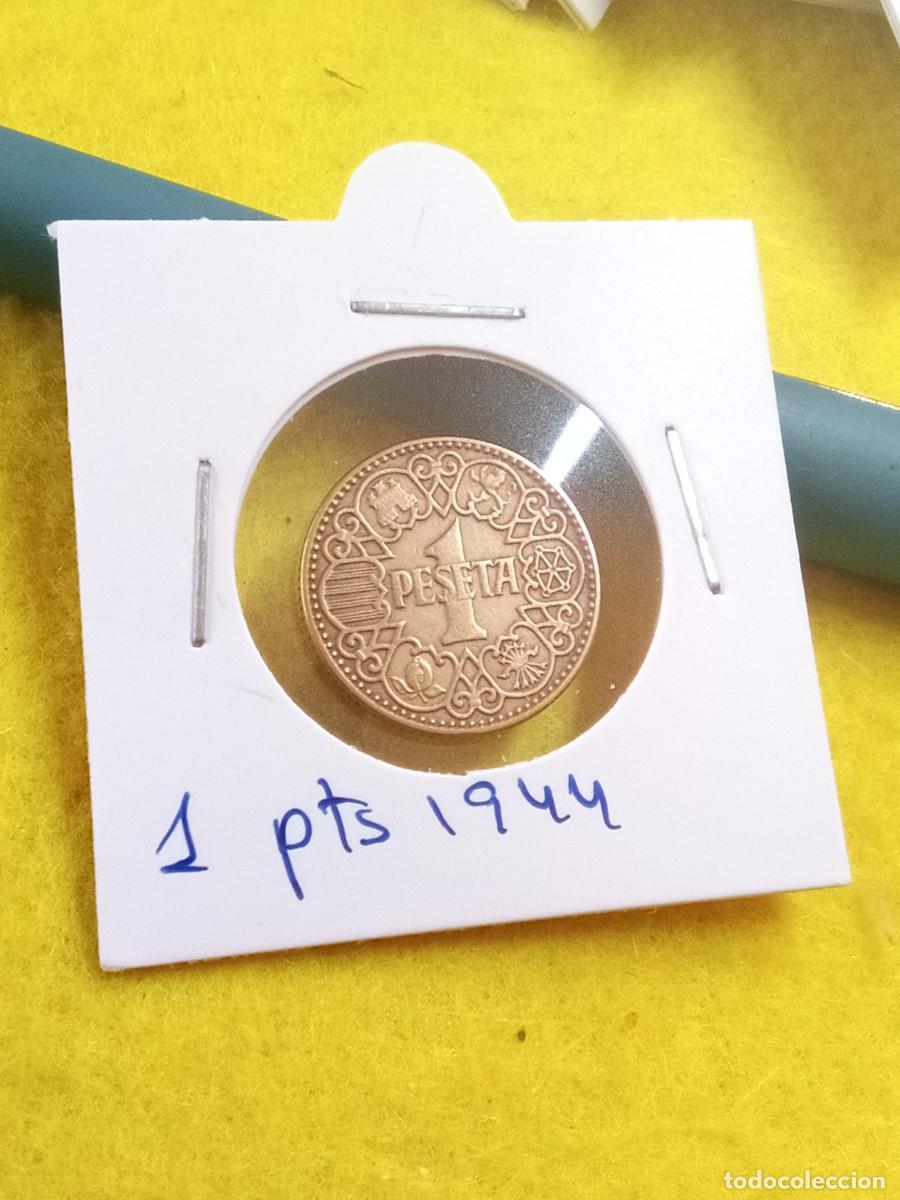 Monedas Franco: monedas espa&ntilde;olas y extranjeras. Variadas