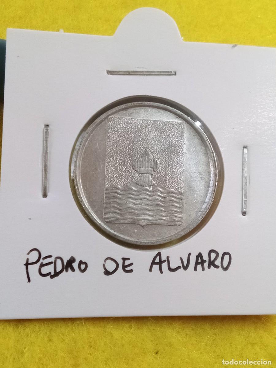 Monedas Franco: monedas espa&ntilde;olas y extranjeras. Variadas