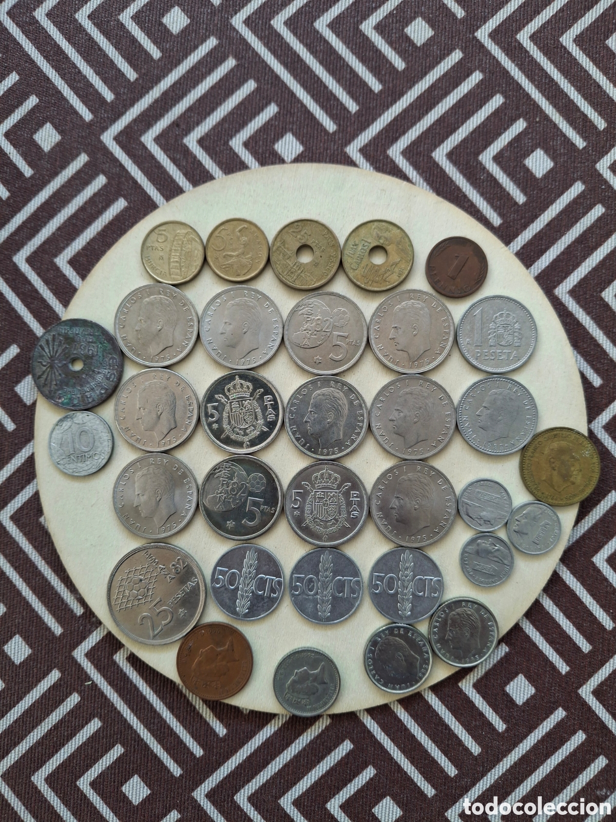 Monedas Franco: 30 monedas de diferentes espocas y conservaciones