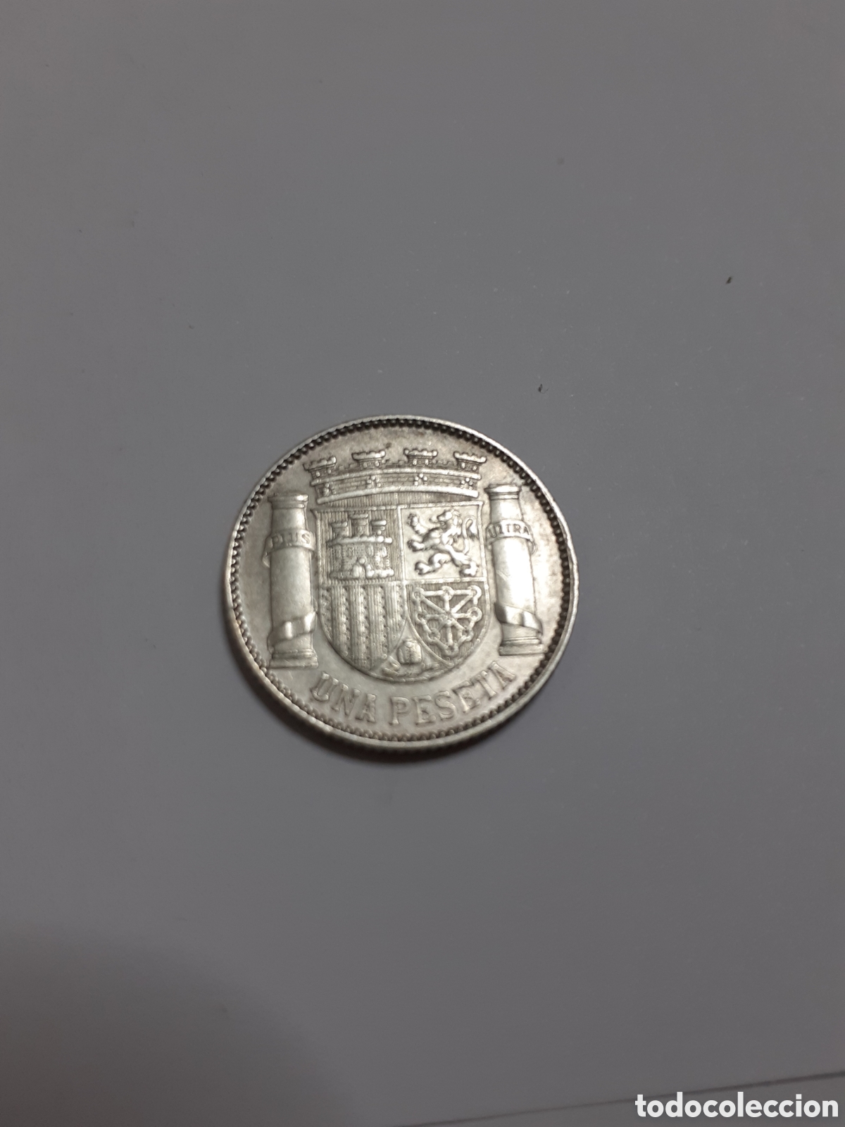 Monedas Franco: Moneda de plata de 1 peseta de 1933 - Foto 2