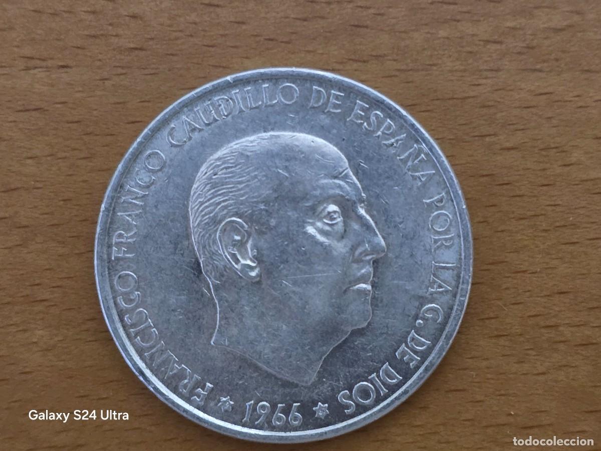 Monedas Franco: 100 PESETAS DE 1966...*19*67....PLATA...MUY BONITA.....LM.S3019....LA DE LAS FOTOS