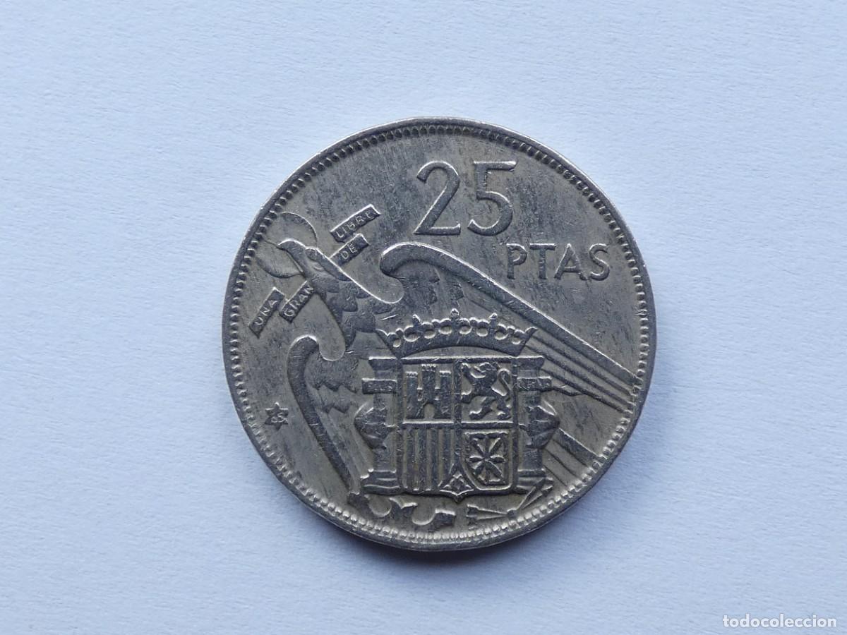 Monedas Franco: Moneda de 25 pesetas. Espa&ntilde;a. 1957. Estrella 65