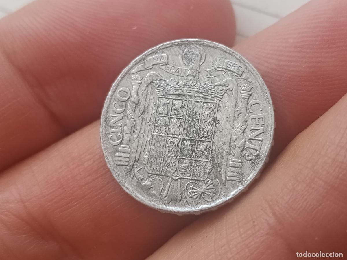 Monedas Franco: Raro 5 c&eacute;ntimos de 1953 EBC+ - Foto 2