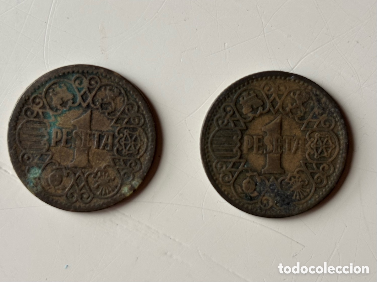 Monete Franco: Pareja monedas 1 peseta 1944