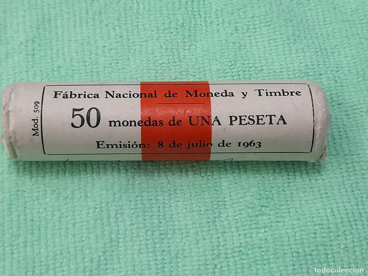 Monedas Franco: Cartucho con 50 monedas de 1 Peseta 1966*67
