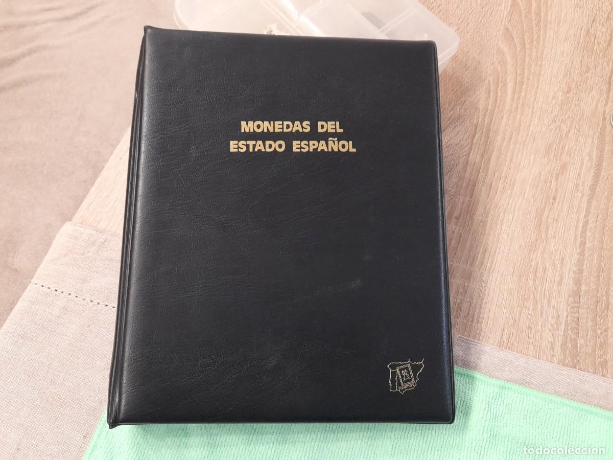 Monedas Franco: Album con 102 monedas de Estado Espa&ntilde;ol y Republica. Alguna Rara!