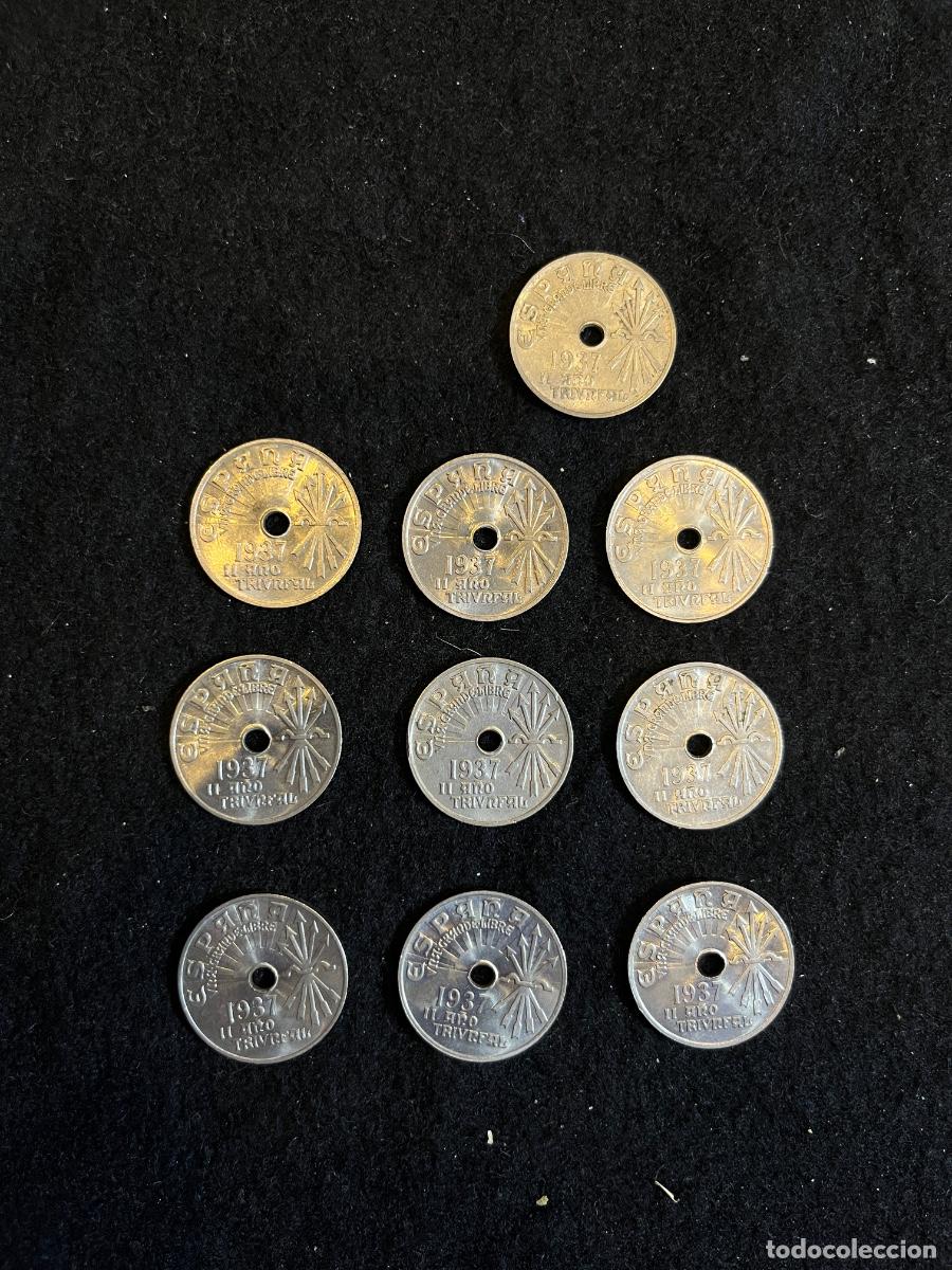 Monedas Franco: Lote de 10 Monedas de 25 C&eacute;ntimos 1937 II A&ntilde;o Triunfal &ndash; Gobierno de Burgos &ndash; Agujero Central
