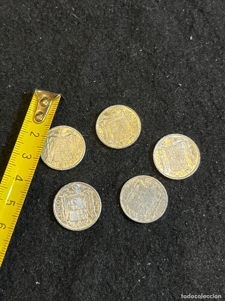 Moedas Franco: Lote de 5 monedas espa&ntilde;olas de 5 C&eacute;ntimos Estado Espa&ntilde;ol 1941, 1945 y 1953 &ndash; Franco &ndash; Colecci&oacute;n Numi