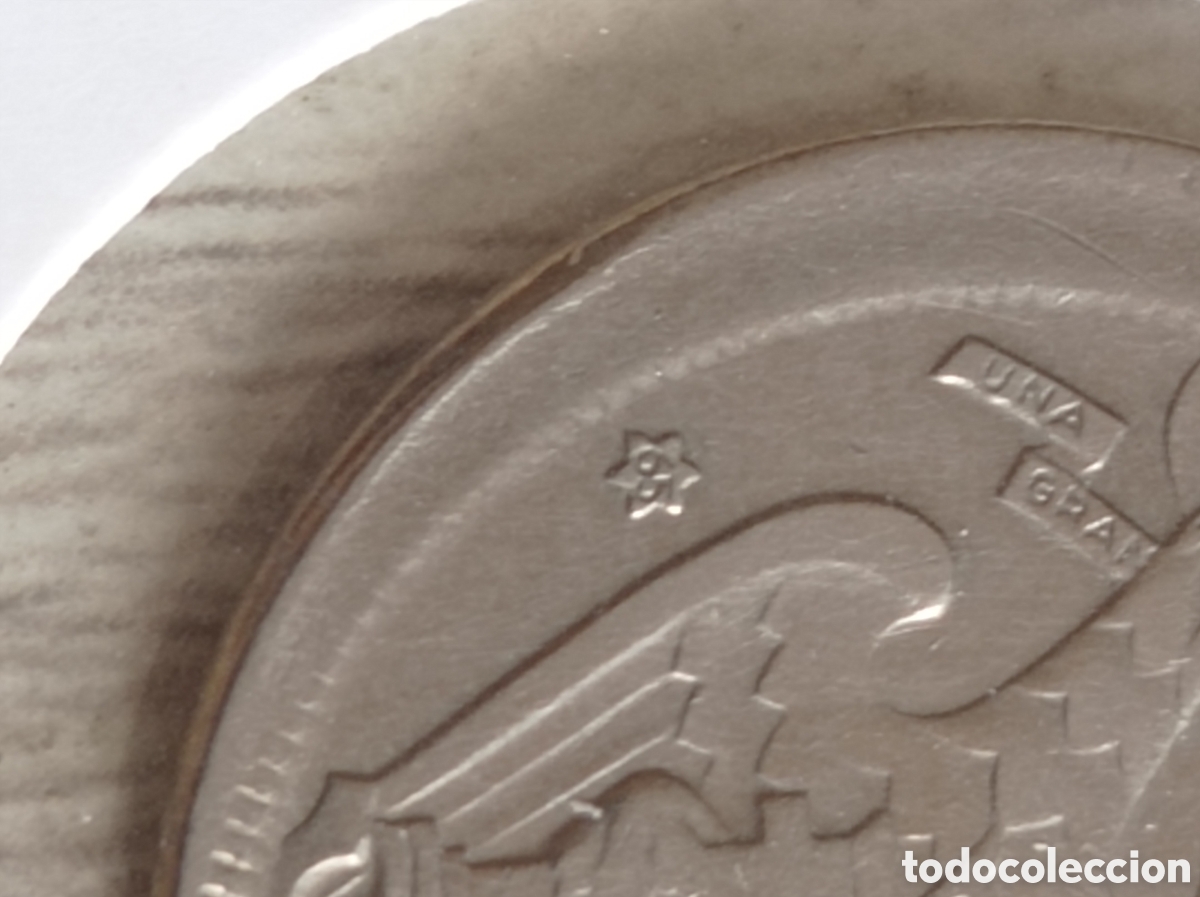 Monedas Franco: Monedas de 5 pesetas ERROR de cospel - Foto 5