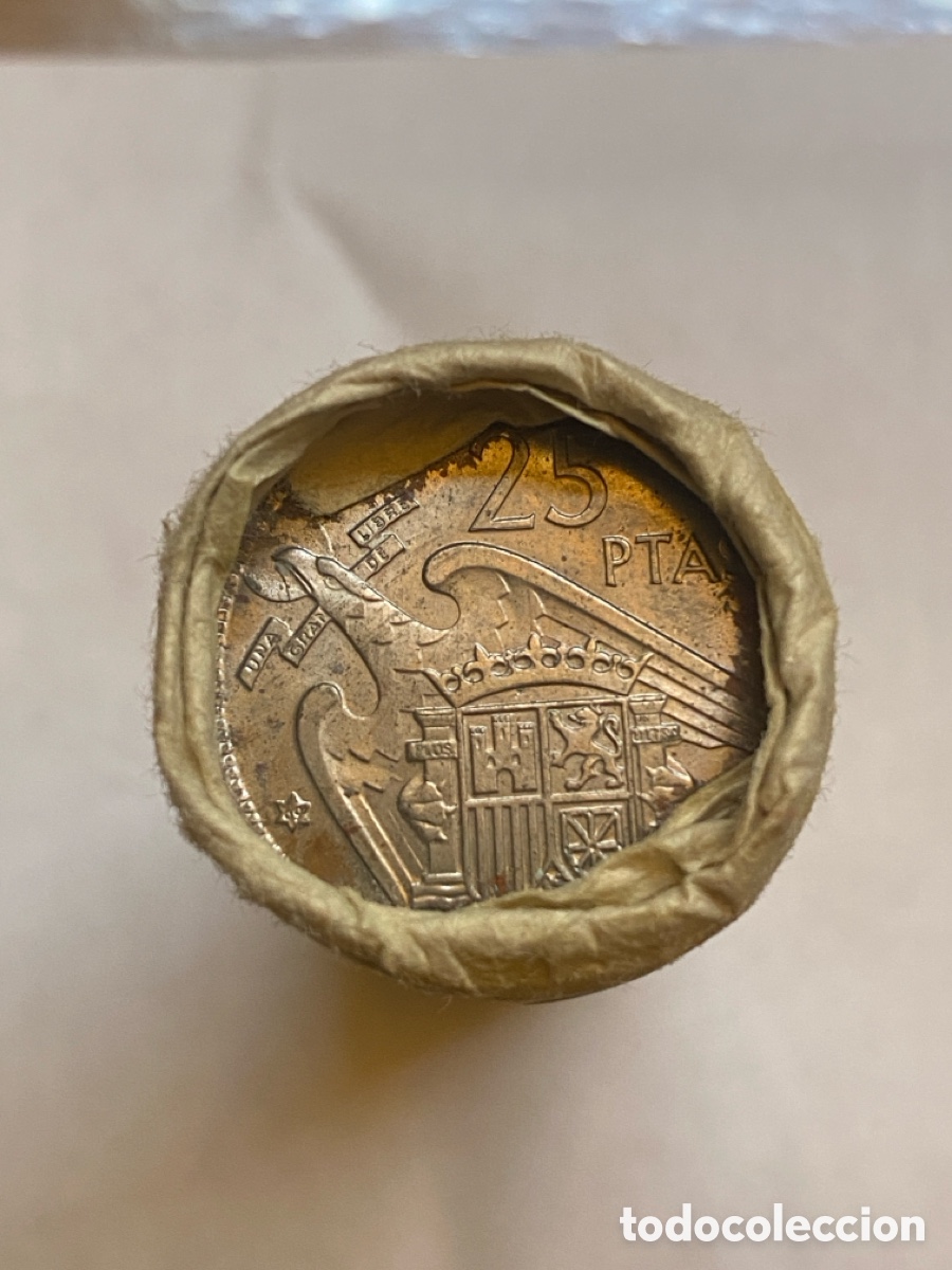 Monedas Franco: Una moneda de 25 ptas 1957 *69 Sin Circular, procedente de cartucho original de FNMT