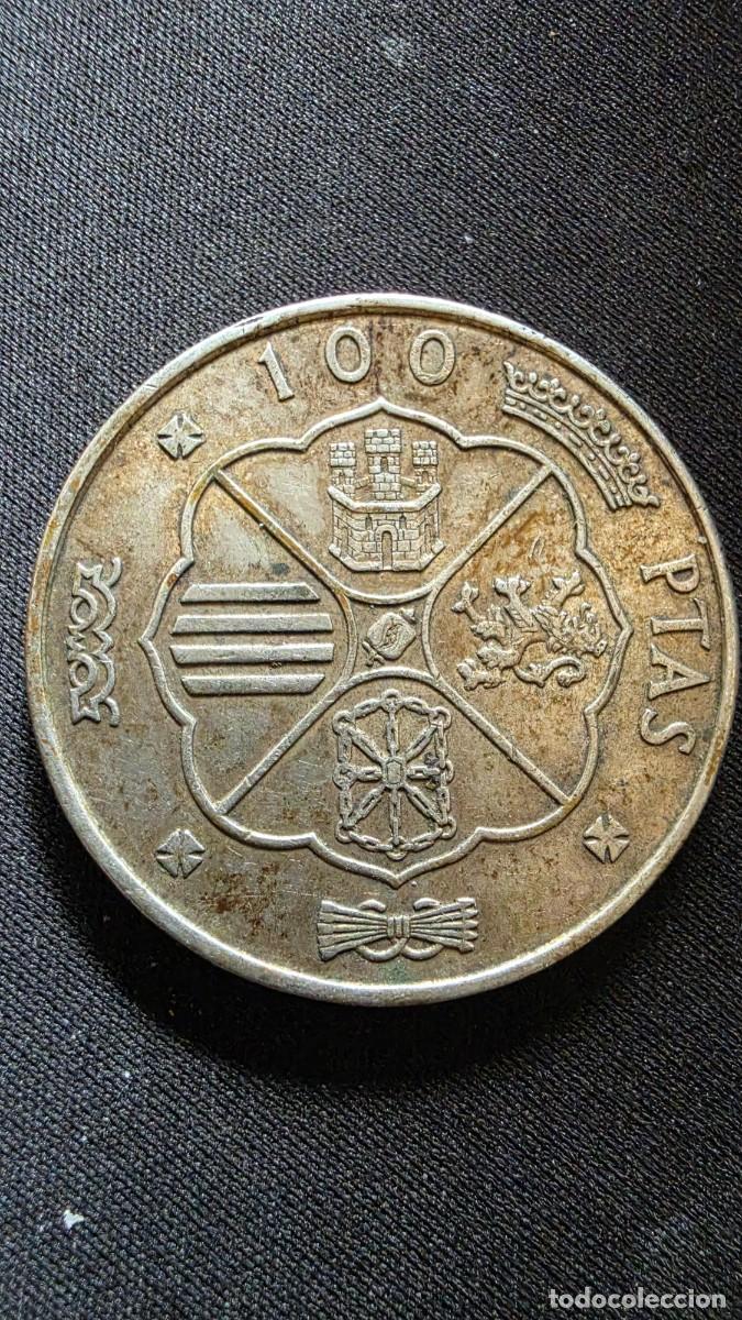 Monedas Franco: 100 PESETAS 1966 *67 FRANCO &ndash; PLATA 800 &ndash; ESTRELLA 67