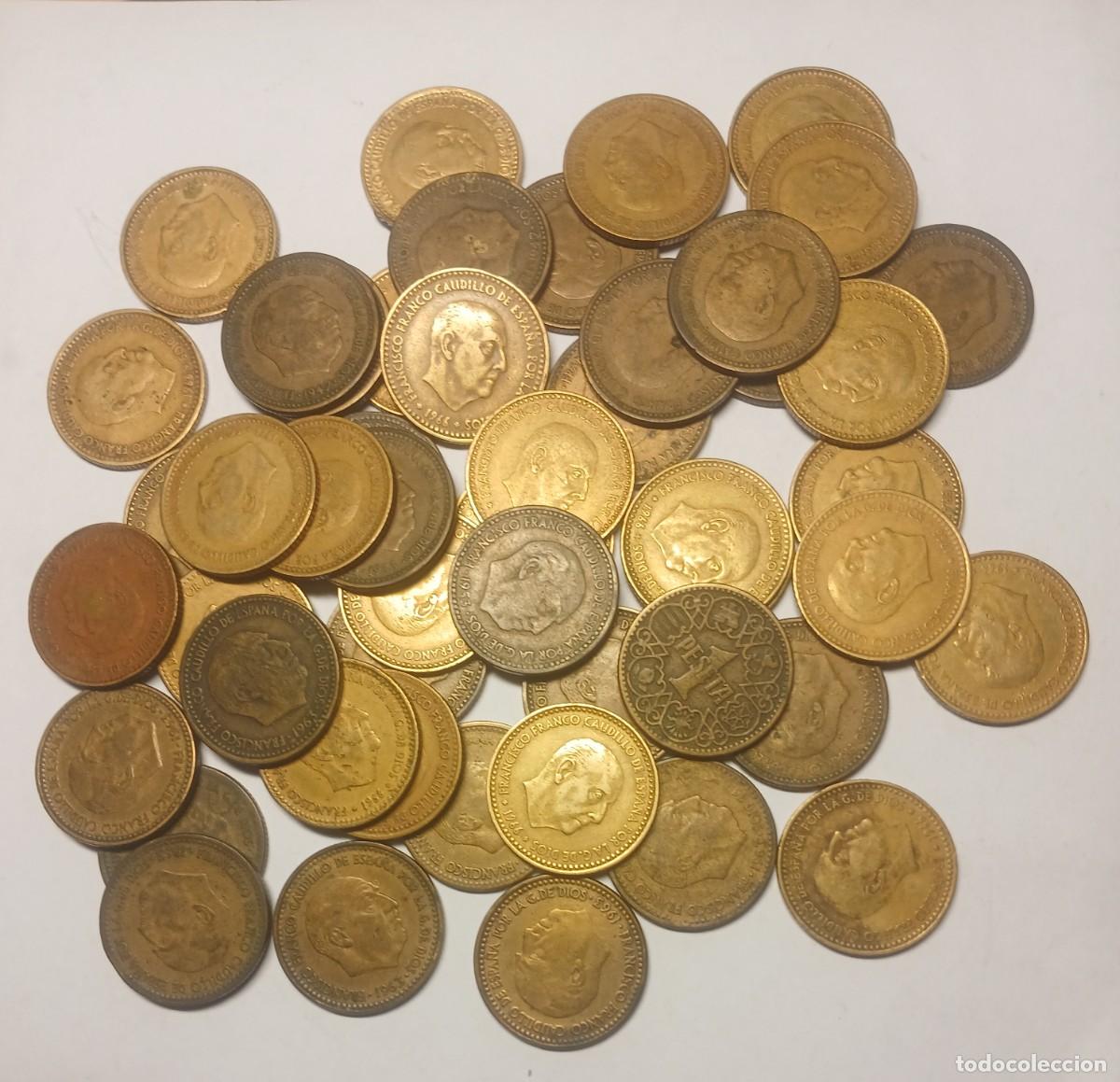 Monedas Franco: Lote 50 Monedas 1 Peseta Franco (1944-1966)