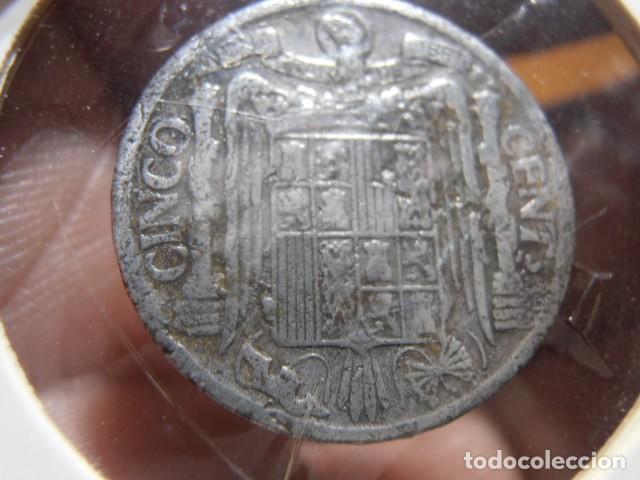 Monedas Franco: CINCO CENTIMOS DE 1945 - Foto 2