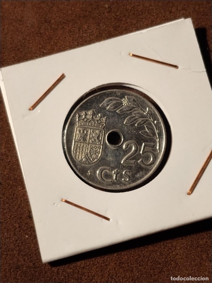 Monedas Franco: Moneda espa&ntilde;ola de 25 c&eacute;ntimos de 1937 &ndash; II A&ntilde;o Triunfal &ndash; Guerra Civil