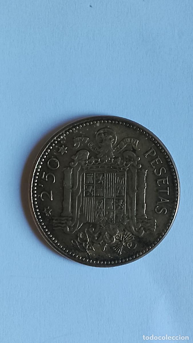 Monedas Franco: MONEDA 2.50 PESETAS ESTRELLA 56