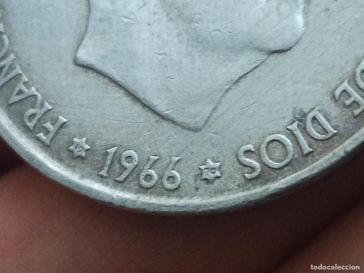 Monedas Franco: 100 pesetas de plata de 1966 estrella 70 - Foto 3