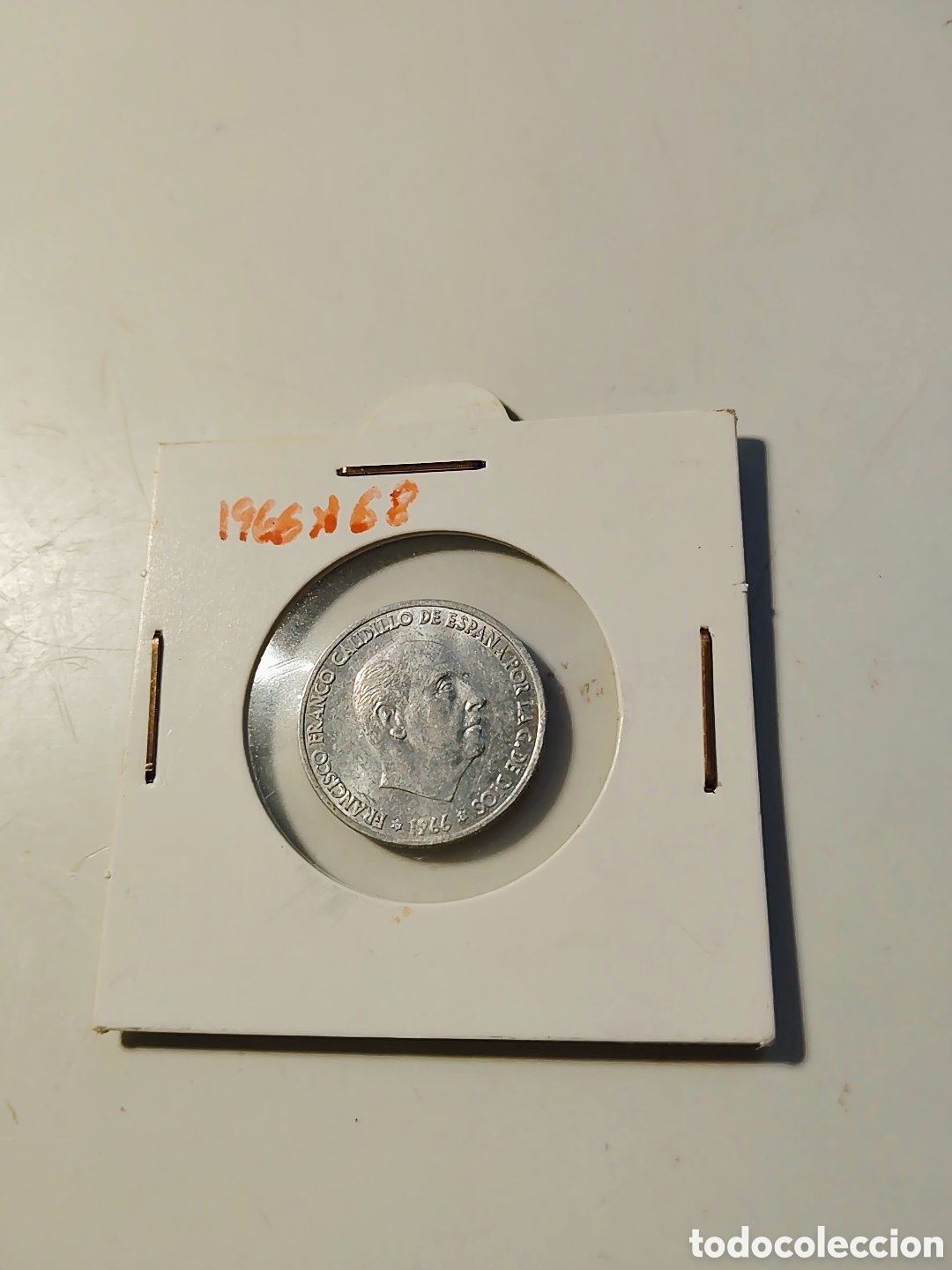 Monedas Franco: 2 monedas de 50 c&eacute;ntimos. Sin circular. A&ntilde;o 1966*68 y 1966 *72