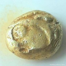 Monedas Grecia Antigua: 1/6 ESTÁTERA-STATER (HEKTE) ELECTRUM IONIA-LYDIA CIRCA 575-560 A.C. CABEZA FOCA? ”ESQUEMÁTICA”. Lote 236512285