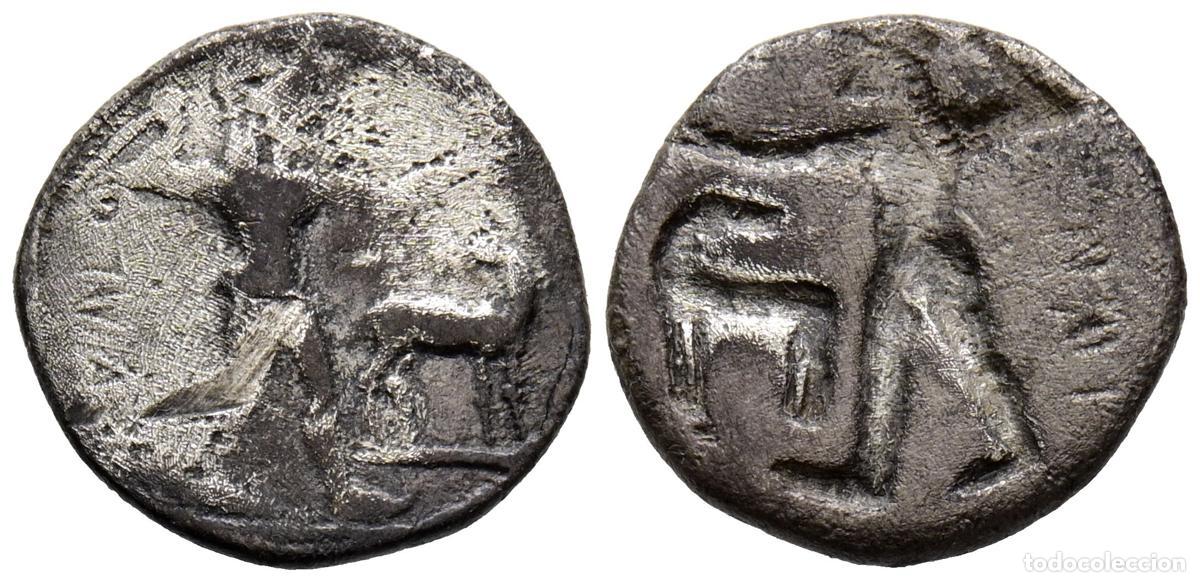 Monedas Grecia antigua: BRUTTIUM, Kaulonia. 1/3 Est&aacute;tera. (Ar. 2,14g/15mm). 500-480 a.C. (SNG ANS 163). Anv: Apolo andando a