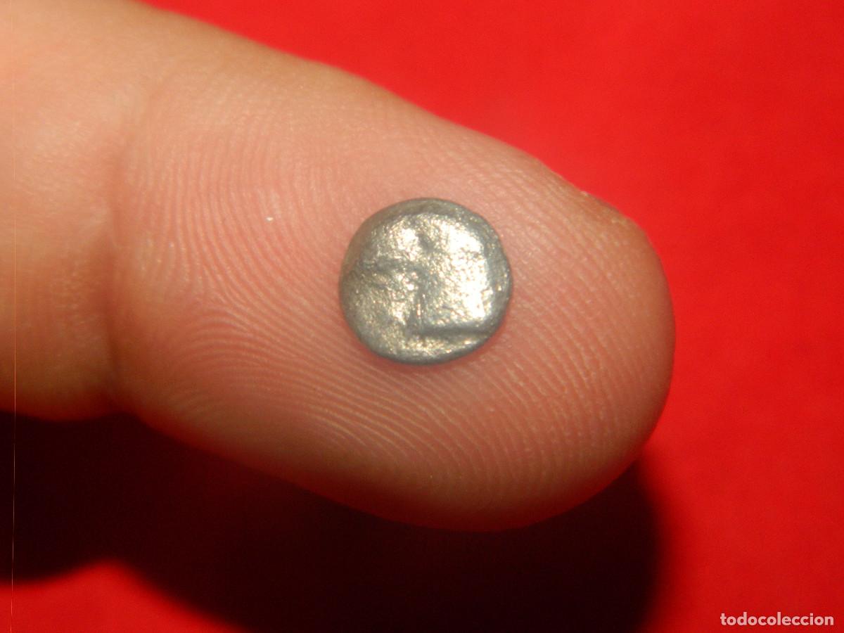 Monedas Grecia antigua: Hemiobolo Griego, Grecia plata Aiolis Kyme, aguila anverso, cuadro incuso reverso, Greek silver coin