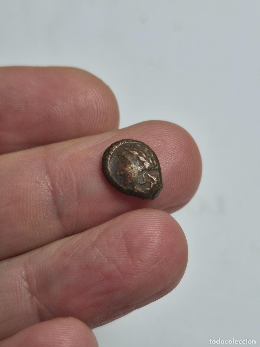 Monedas Grecia antigua: NT/ PEQUE&Ntilde;O BRONCE GRIEGO SICILIA A IDENTIFICAR 1,61 GRS (A1966)