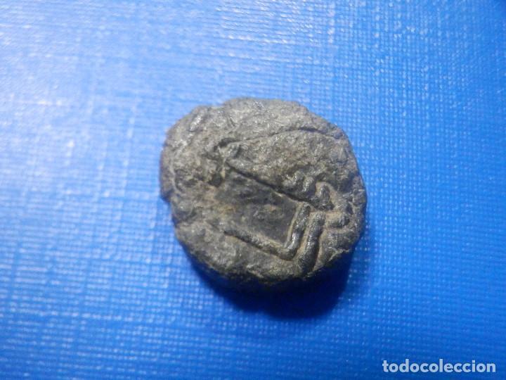 Monedas Hispano &aacute;rabes: Felus Hispano-Arabe - Al- Andalus - Bronce - Tipo IX - 13 mm - Foto 2