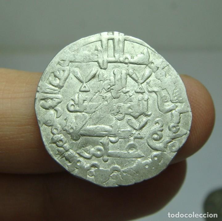 Monedas Hispano &aacute;rabes: Dirham de Plata. Califato. Al-Hakem II. - Foto 1