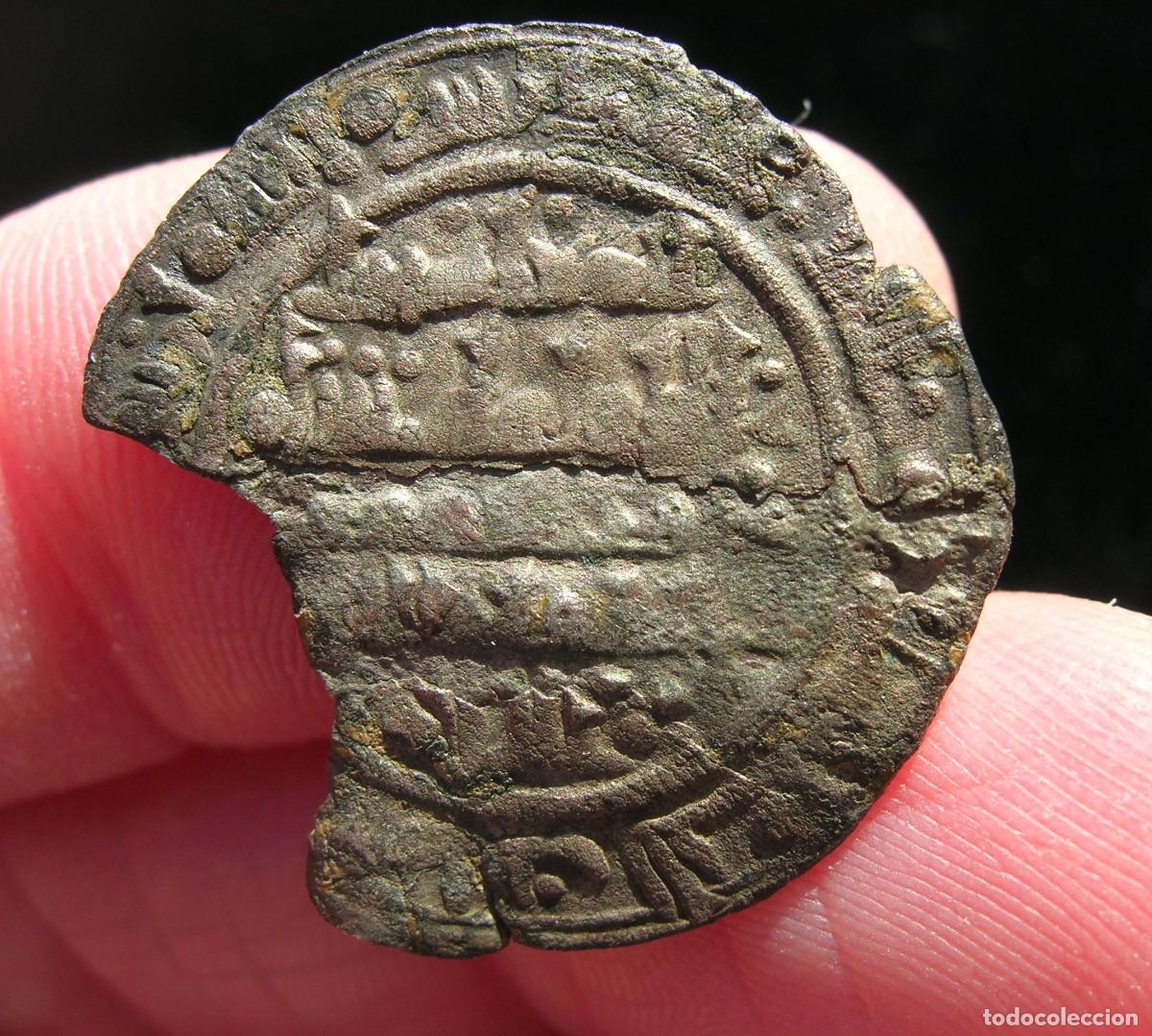 Monedas Hispano &aacute;rabes: Dirham de vell&oacute;n, Taifa de Sevilla. - Foto 2