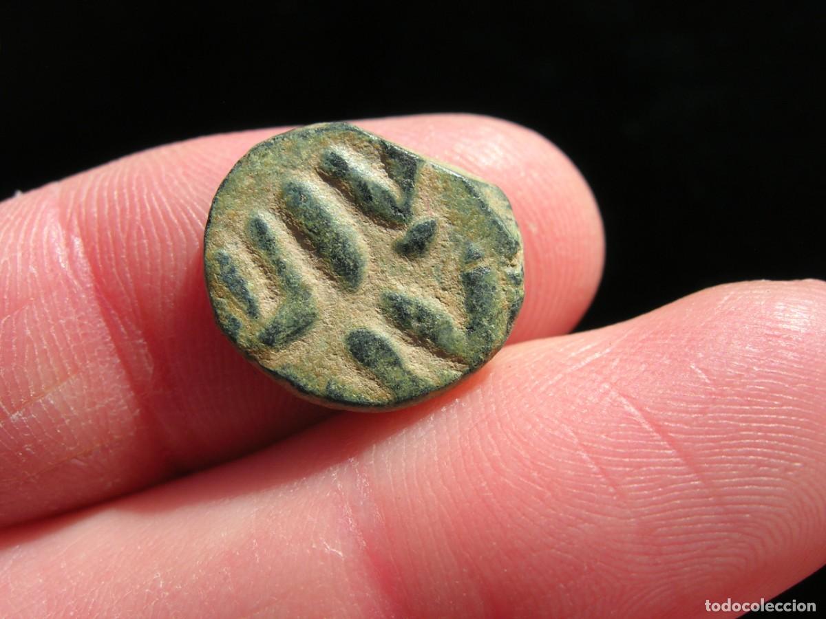 Monedas Hispano &aacute;rabes: Felus de al-Andalus. - Foto 1