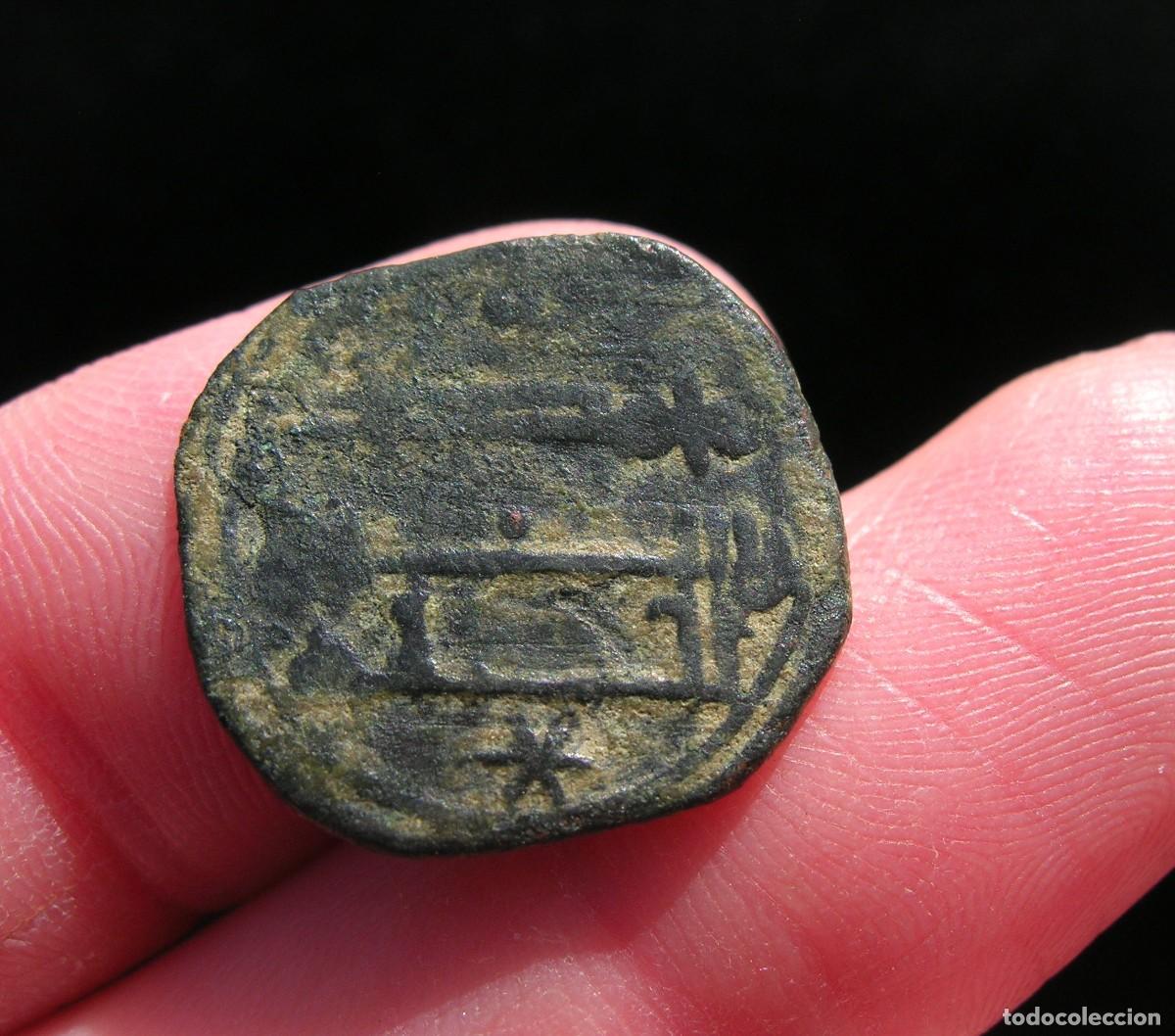 Monedas Hispano &aacute;rabes: Felus acu&ntilde;ado en al-Andalus. - Foto 2