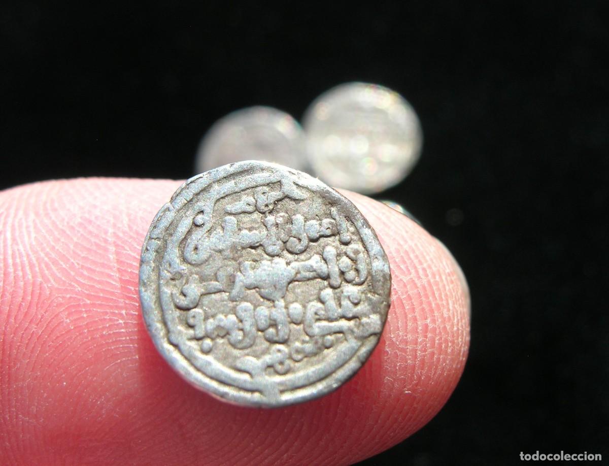 Monedas Hispano &aacute;rabes: Lote de 5 quirates almor&aacute;vides. - Foto 7
