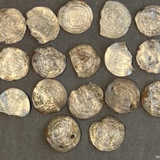 Monedas hispano árabes: AL-HAKAM II , AL-ANDALUS , DIRHAM . MONEDAS HISPANO ARABES , PLATA LOTE DE 17 UNIDADES