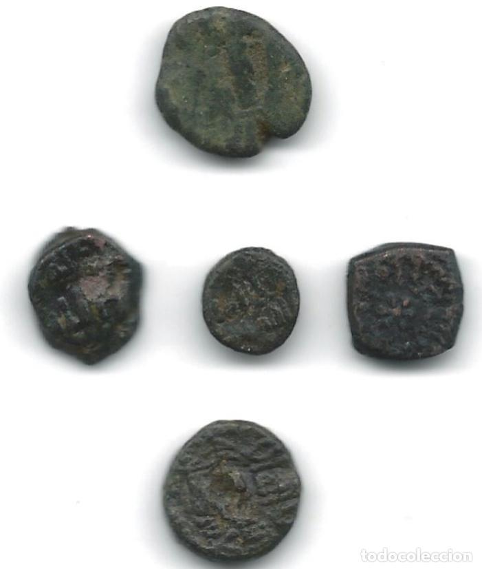 Monedas Hispano &aacute;rabes: 5 monedas felus de los moros. - Foto 1