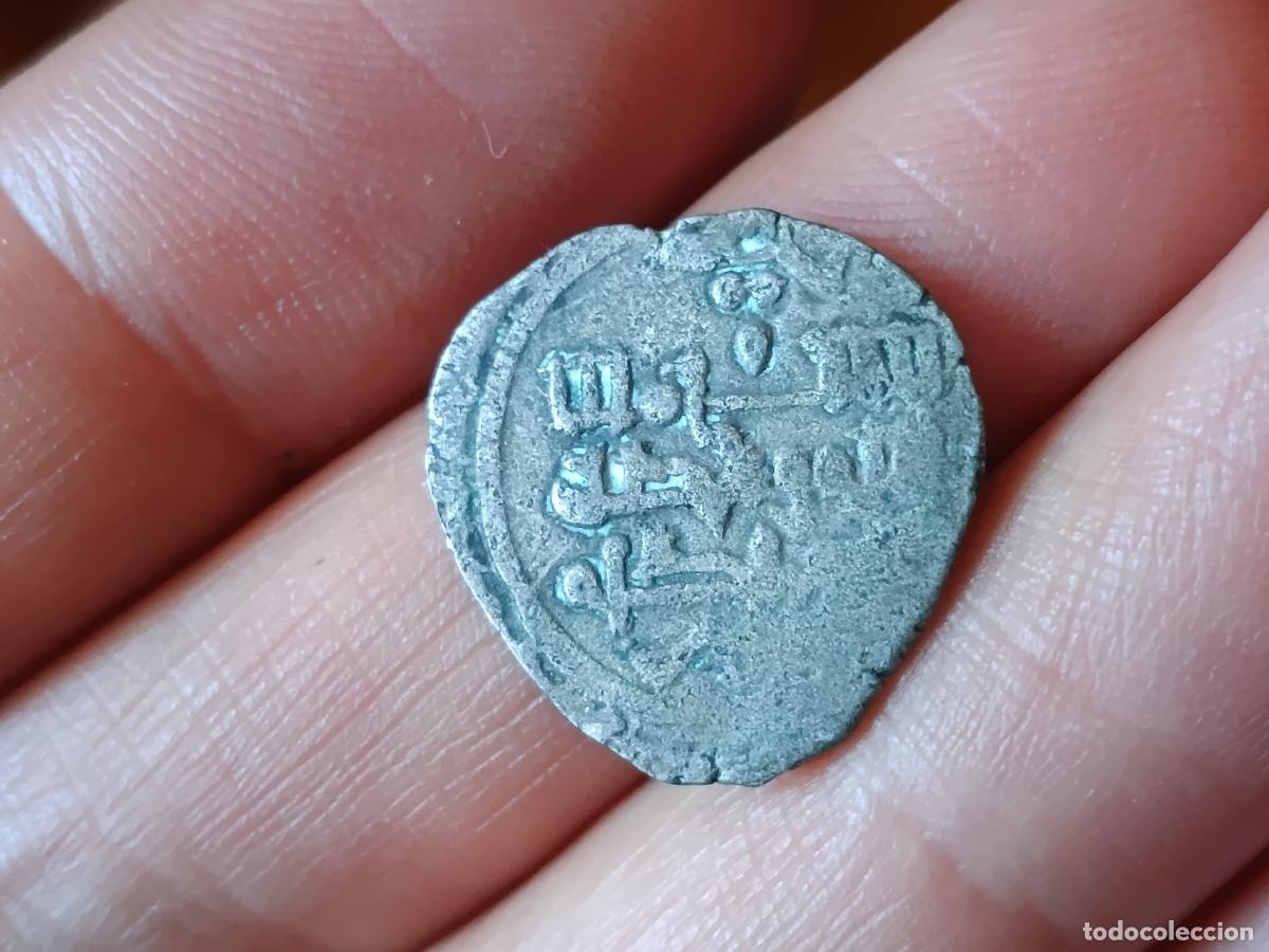 Monedas hispano &aacute;rabes: Medio quirate de plata hispano&aacute;rabe, almor&aacute;vides