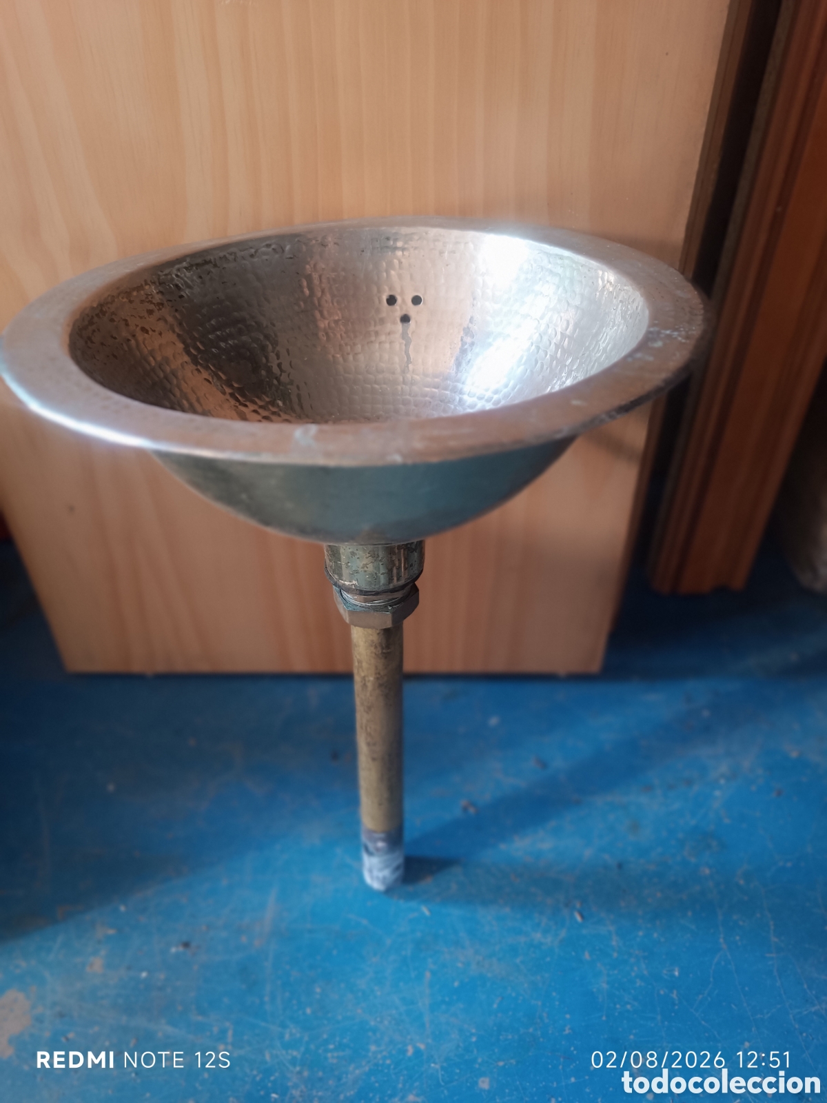Monedas Hispano &aacute;rabes: 2 LAVABOS ANTIGUOS DE LATON PERO HAN PERDIDO MUCHO COLOR DE DECORACION
