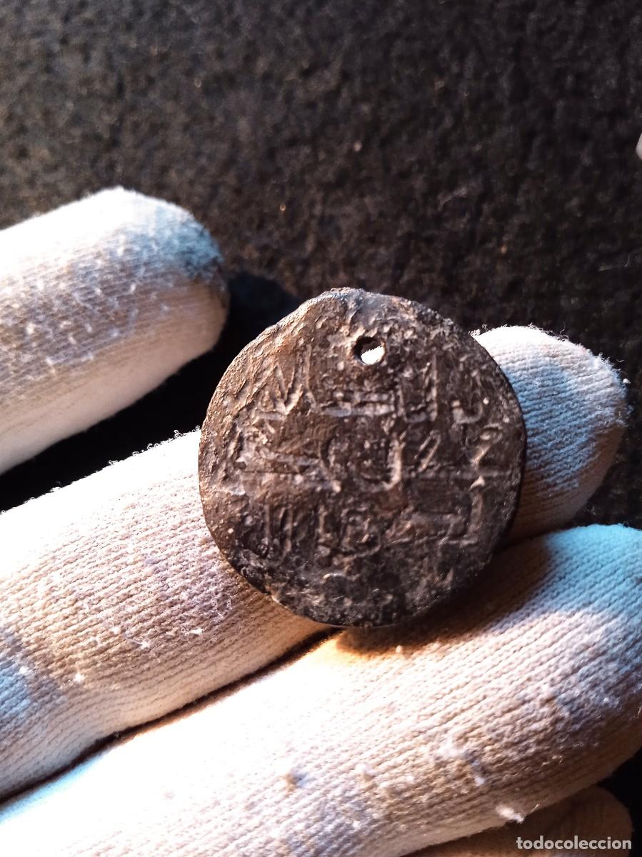 Hispanic Arab Coins: Escaso amuleto en cobre hispanoarabe a identificar