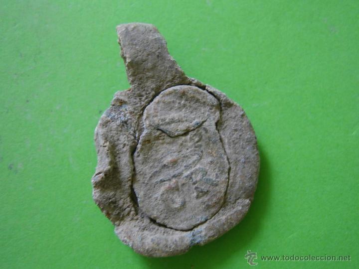 Monedas ib&eacute;ricas: Moneda o ficha monetiforme mediaval en plomo - Foto 1