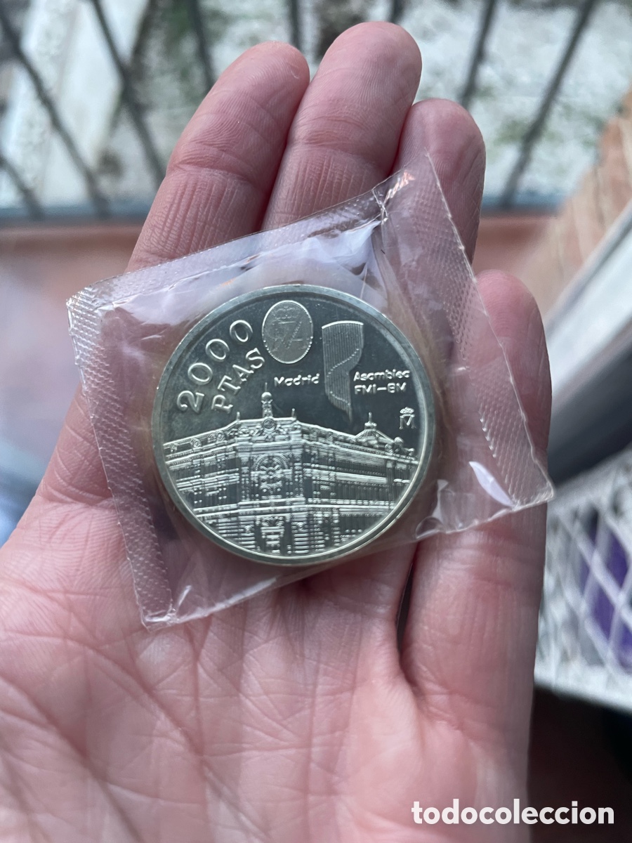Monedas ib&eacute;ricas: Moneda de plata 2000 pesetas - Foto 1