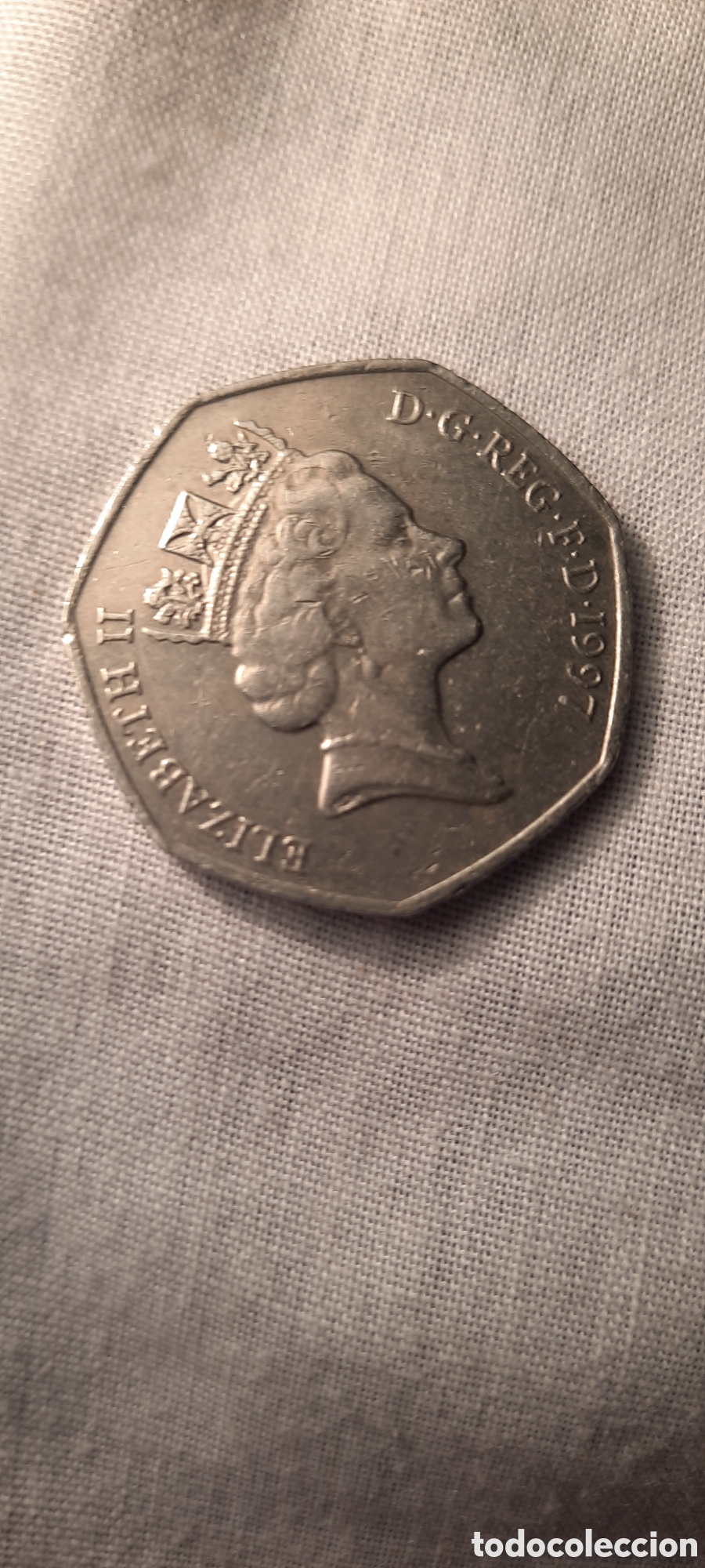 Monedas ib&eacute;ricas: Moneda 50p Isabel II 1997 - Foto 1