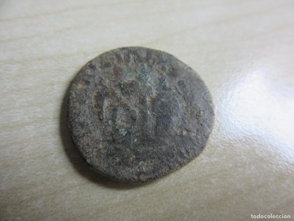 Monedas ib&eacute;ricas: As de Cartago Nova (Cartagena ) S I AC Anverso Busto de Augusto Reverso S&iacute;mbolos Sacerdotales